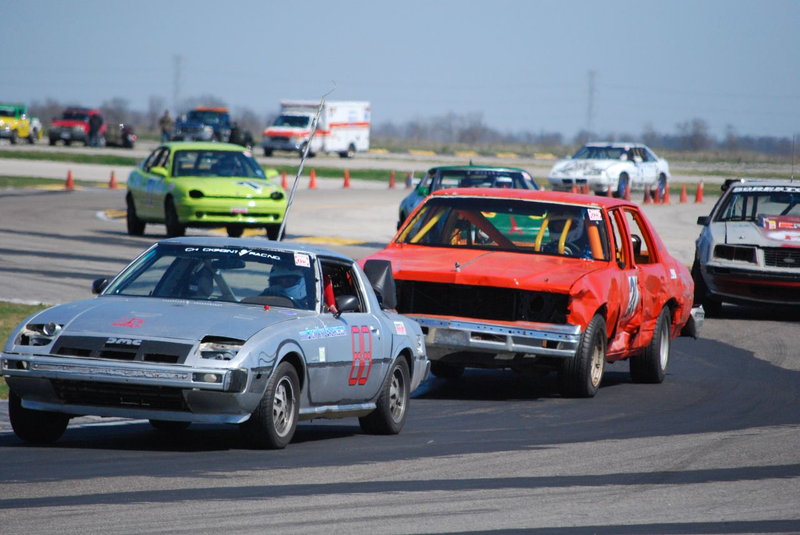 Illustration for article titled The 24 Hours Of LeMons Gator-O-Rama 2009 Über Gallery